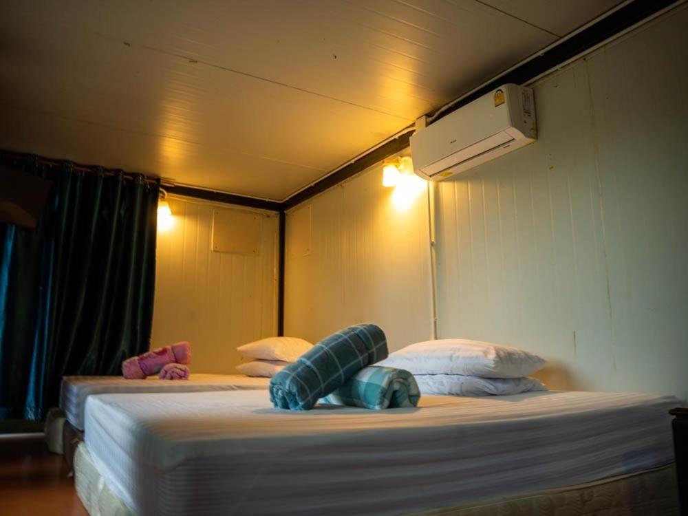 Beach Box Resort At Rimlay Rayong Extérieur photo