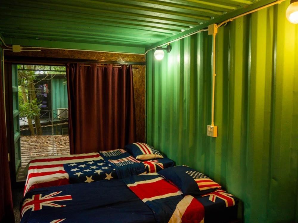Beach Box Resort At Rimlay Rayong Extérieur photo
