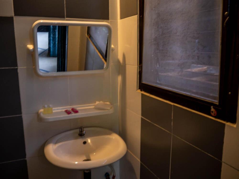 Beach Box Resort At Rimlay Rayong Extérieur photo