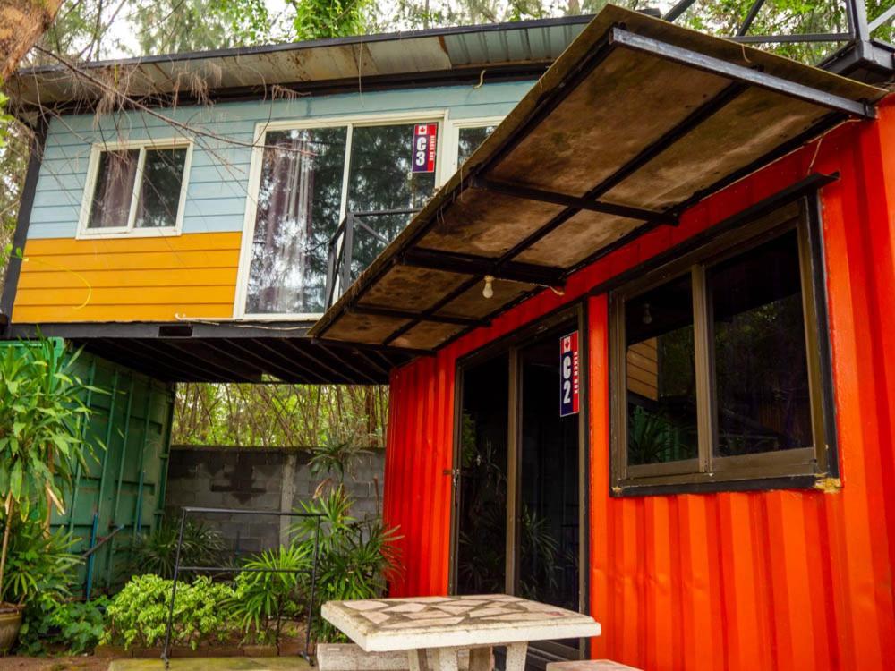 Beach Box Resort At Rimlay Rayong Extérieur photo