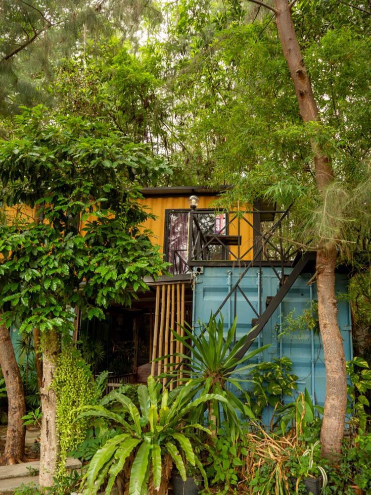 Beach Box Resort At Rimlay Rayong Extérieur photo