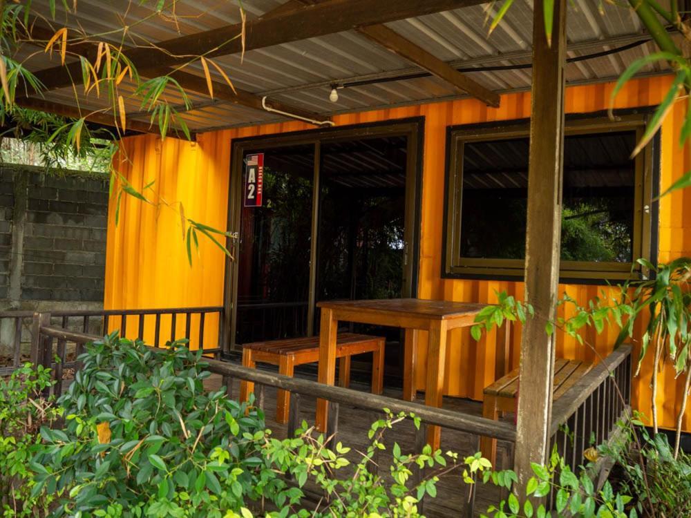 Beach Box Resort At Rimlay Rayong Extérieur photo