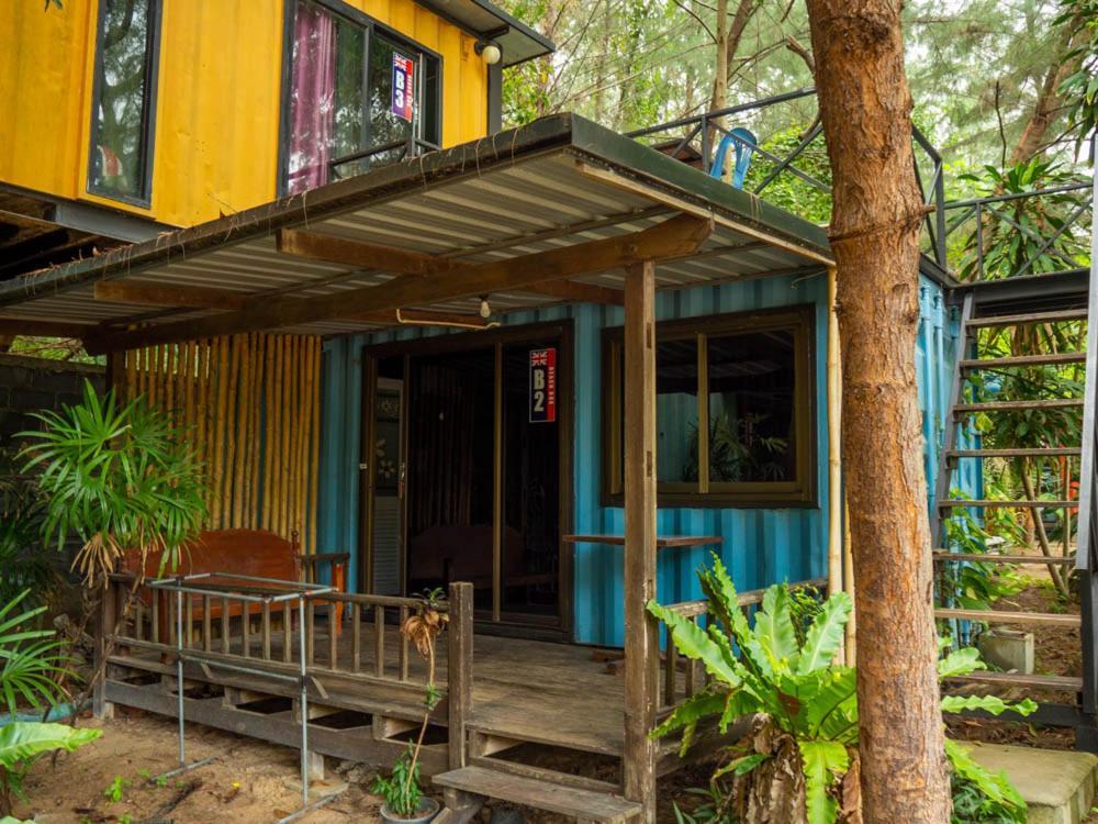 Beach Box Resort At Rimlay Rayong Extérieur photo